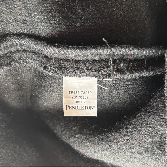 Pendleton Red and Black Plaid Wool Cardigan - Picture 4 of 4